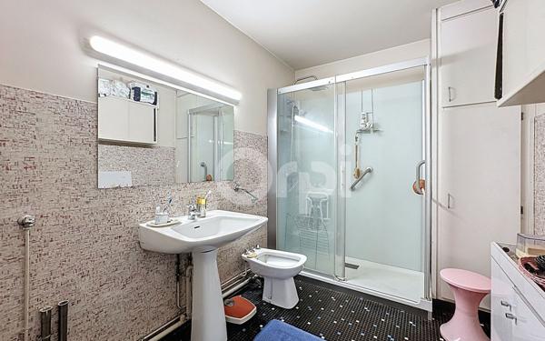 Appartement à vendre    5 pièces • 128,64 m2 Fontenay-sous-Bois