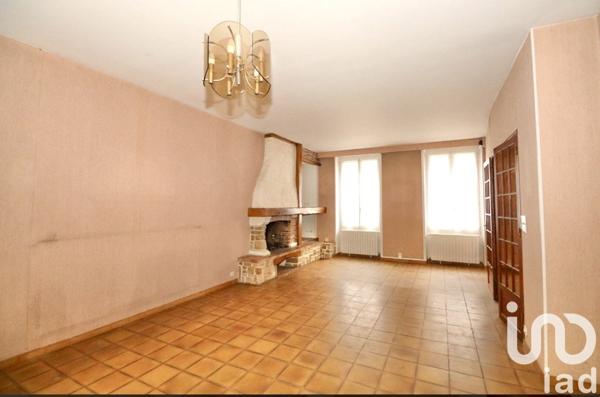 Maison à vendre 7 pièces 150 m² Cosne-Cours-sur-Loire