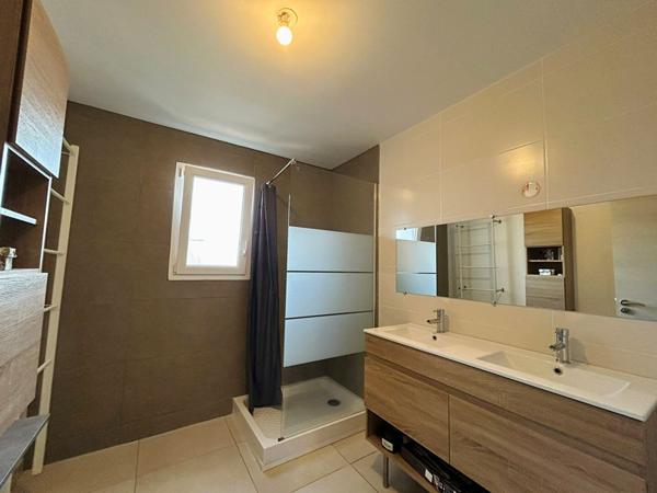 Jolie maison plain pied 100m², 4 chambres, jardin ALENYA