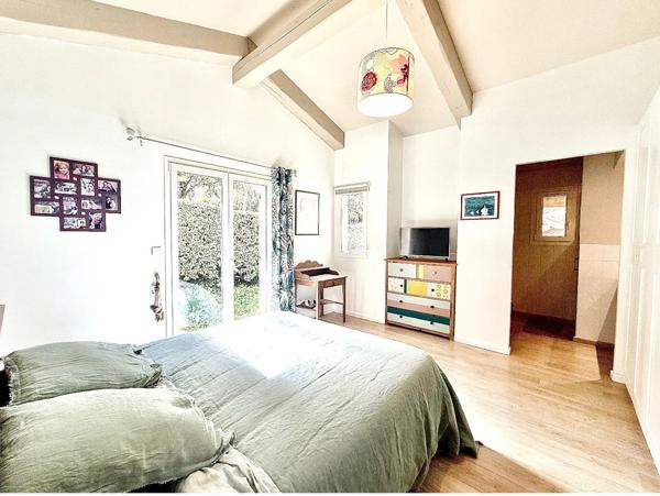 ARLES SUR TECH : Villa d'exception avec vue sur le massif du Canigou !