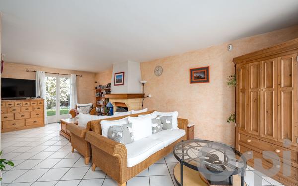 Maison à vendre    7 pièces • 145,69 m2 Savigny-le-Temple