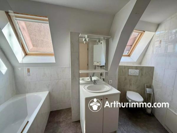 Location                                                      Appartement
                        
                     3 pièces                      55 m2                     à Belfort