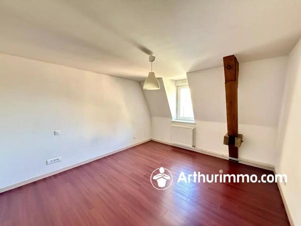 Location                                                      Appartement
                        
                     3 pièces                      55 m2                     à Belfort