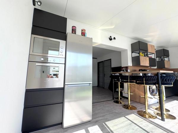 Pinède. Maison 4 pièces 60 m² avec terrasse