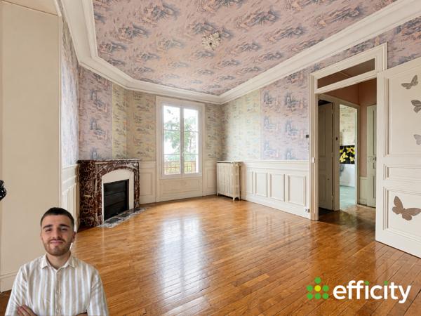 Appartement
         3 pièces
        - 79 m² 69 000 € *