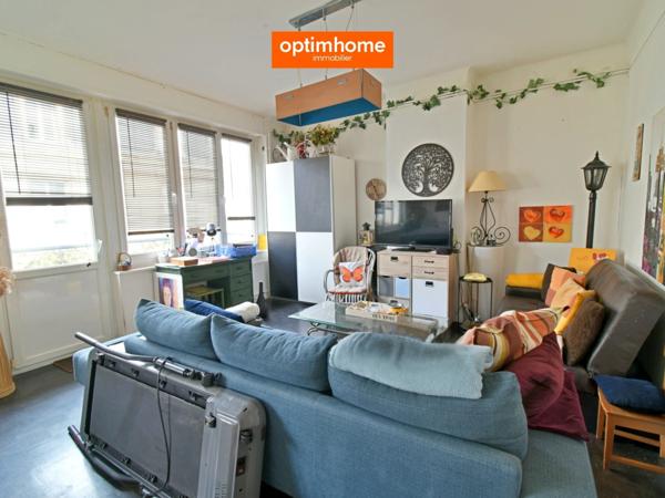 Appartement 4 pièces avec place de stationnement