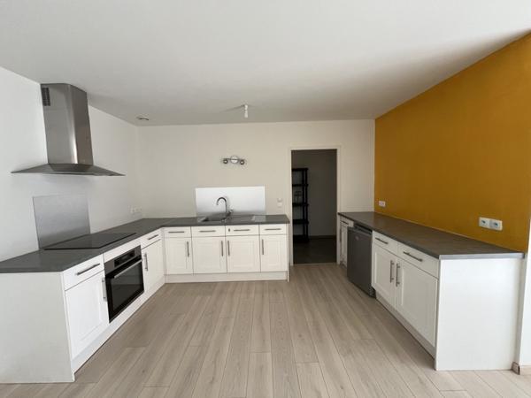 Maison à vendre 169 087 € Saint-Yrieix-sur-Charente 3 p 81 m² DPE C