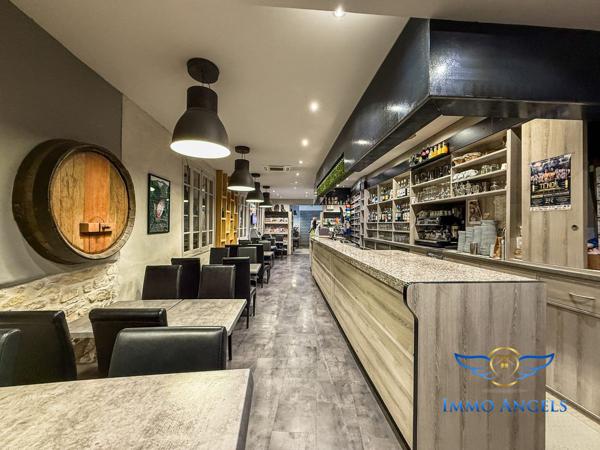 Fonds de commerces Bar-tabac, restauration française, et jeux (Française des Jeux) à l'Isle sur la sorgue.