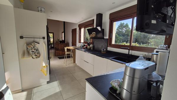 Maison 6 pièces - 187 m²