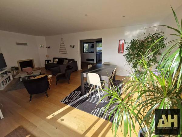 EXCLUSIVITE - BREST - ST-MARC - BEL APPARTEMENT ENTIEREMENT RENOVE - CADRE PRIVILEGIE - DOUBLE GARAGE