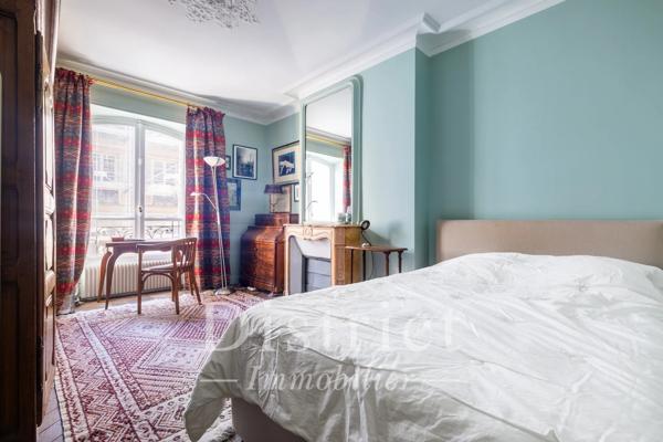 # Appartement – 144m² – Paris 10ème