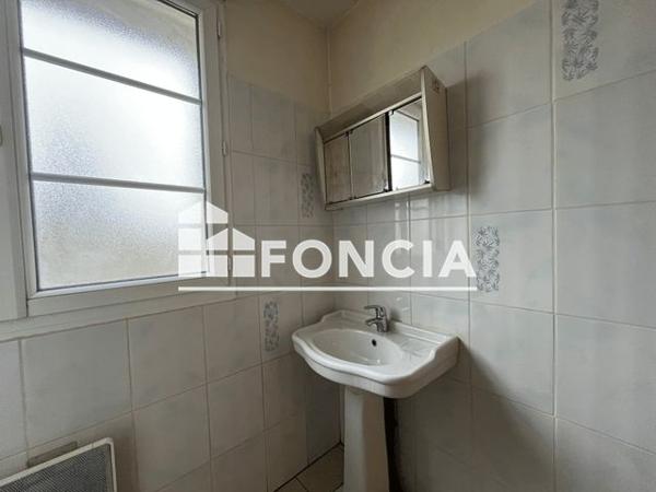 Location Appartement 2 pièces 58.53 m² - 12 RUE DU MOULIN A VENT Noyers Sur Cher 41140