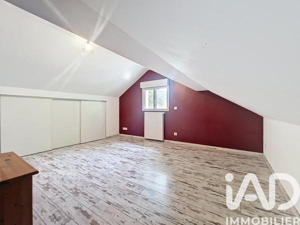 Maison à vendre 8 pièces 232 m² Saint-Fargeau-Ponthierry