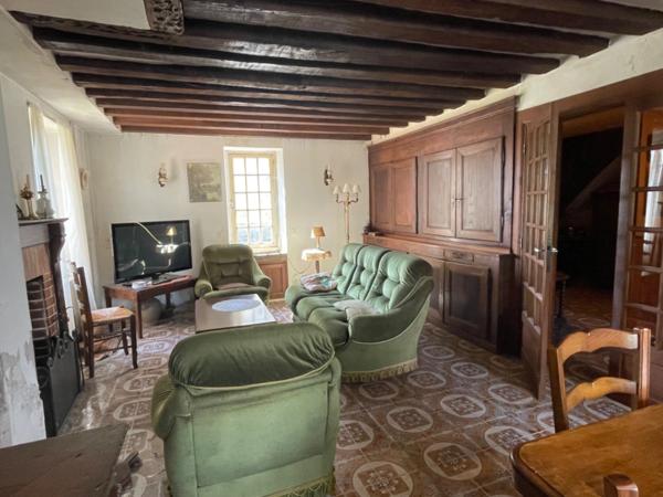 Maison à rénover plus maisonnette 58000€ à saisir! BUSSIERE DUNOISE (23)