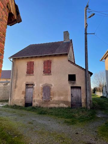 Maison à rénover plus maisonnette 58000€ à saisir! BUSSIERE DUNOISE (23)