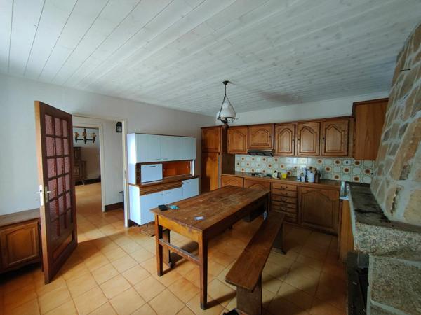 Maison à vendre    4 pièces •  Plouisy