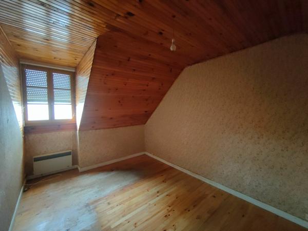 Maison à vendre    4 pièces •  Plouisy