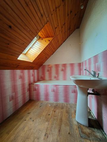 Maison à vendre    4 pièces •  Plouisy