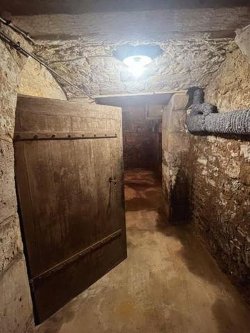 Maison de maître Sorges et Ligueux en Perigord pièce(s) 200 m2