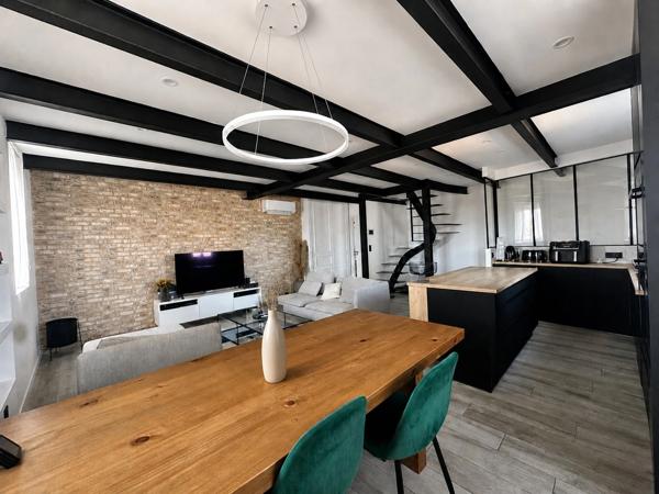 Maison de village rénovée 3 chambres Garage