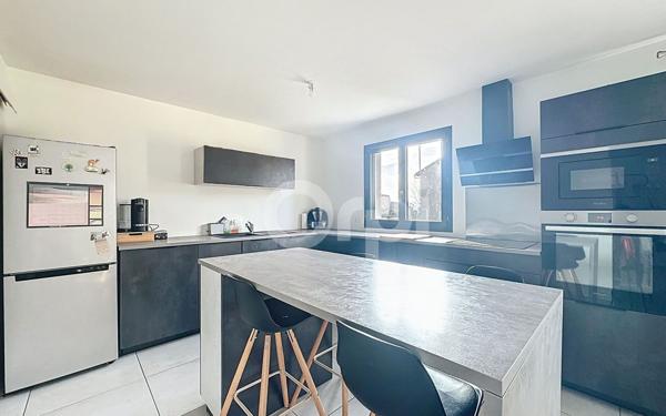 Maison à vendre    4 pièces • 80 m2 Brenthonne