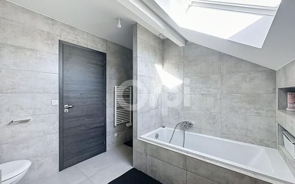 Maison à vendre    4 pièces • 80 m2 Brenthonne