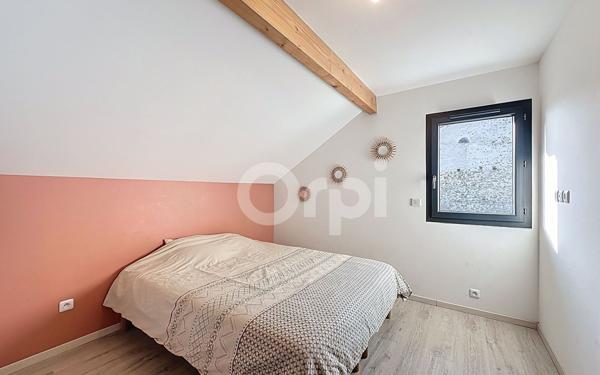 Maison à vendre    4 pièces • 80 m2 Brenthonne