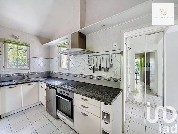 Maison à vendre 9 pièces 220 m² Saint-Gély-du-Fesc