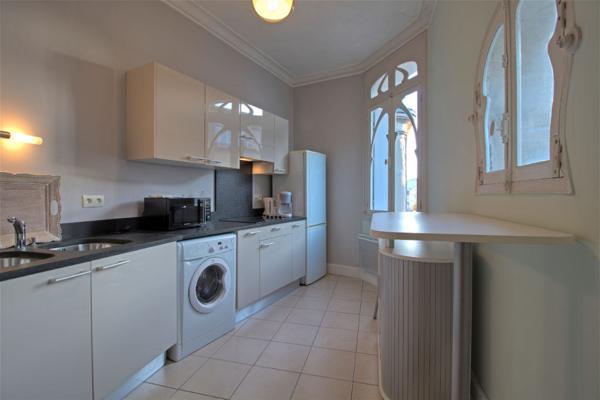 A LOUER - Agen Centre - Appartement meublé de 3 pièces principales