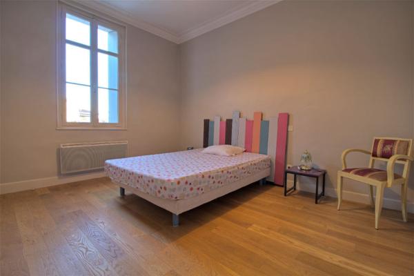 A LOUER - Agen Centre - Appartement meublé de 3 pièces principales