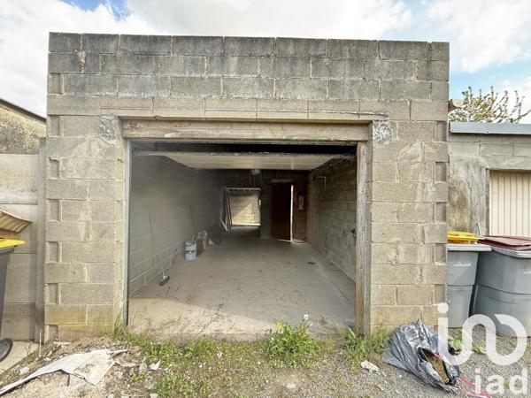 Maison de ville 3 pièces de 84 m² à Hénin-Beaumont (62110)