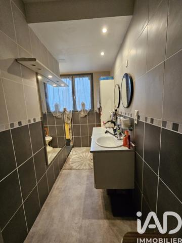 Maison à vendre 7 pièces 255 m² Secondigny