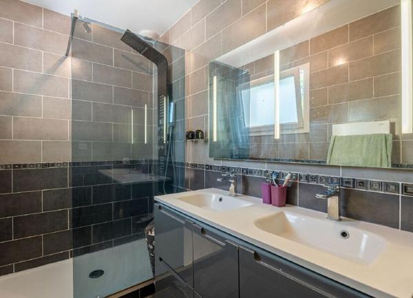 Maison à vendre    5 pièces • 140 m2 La Teste-de-Buch