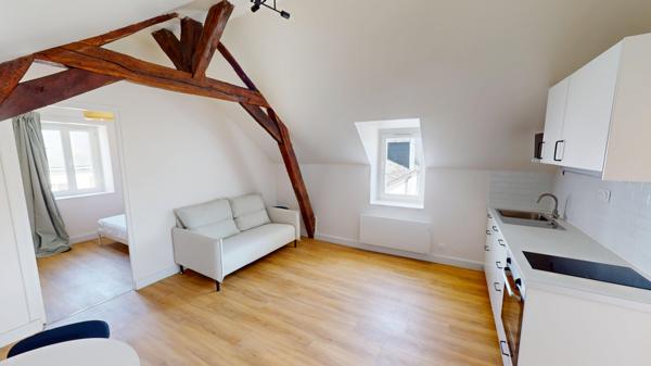 Appartement à louer 600 € CC ORLEANS 2 p 28 m² DPE D