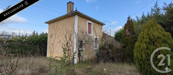 Maison à vendre  6 pièces - 150 m 2   PERIGUEUX  - 24