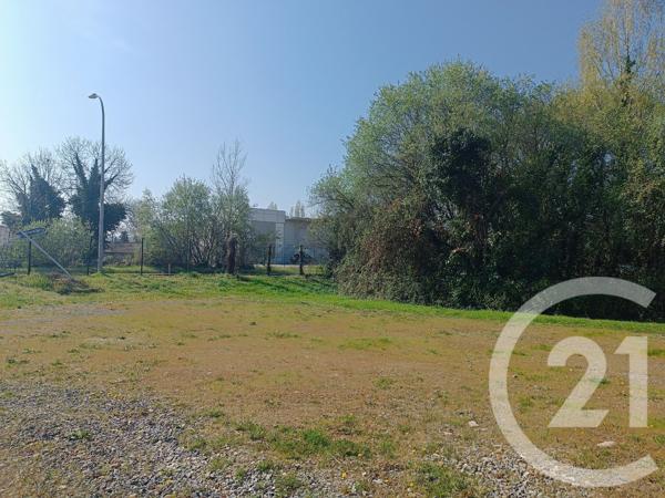 Maison à vendre  6 pièces - 150 m 2   PERIGUEUX  - 24