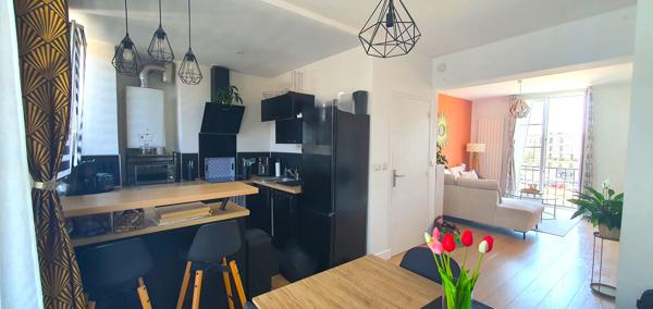 Appartement
         2 pièces
        - 49 m² Exclusivité 159 000 € *