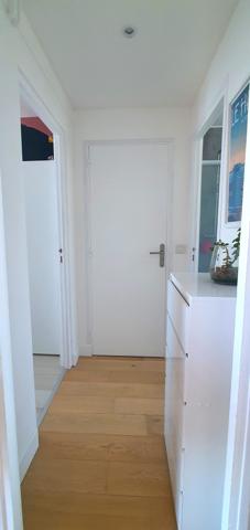 Appartement
         2 pièces
        - 49 m² Exclusivité 159 000 € *