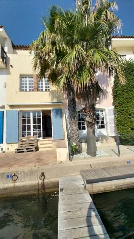 Villa
                                                                                                                                                                                                                                                                                                                        5 pièce(s)                                                                                                                                                                                                          4 chambre(s)                                                                                                                                                                                                          90  m²