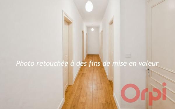 Maison à vendre    5 pièces •  Sancoins