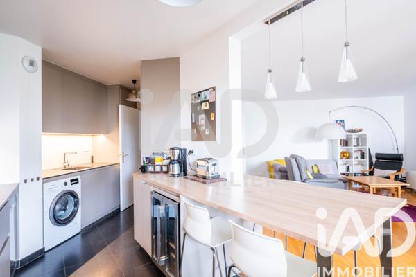 Appartement à vendre 4 pièces 99 m² Courbevoie