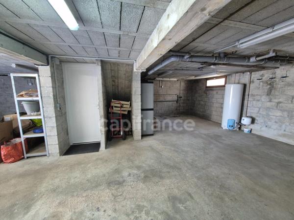 Maison familiale 5 pièces 130m2 4 chambres, piscine chauffée