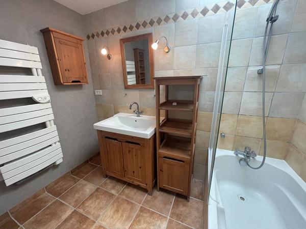 Maison Basse Goulaine 10 pièce(s) 183 m2 - VENTE INTERACTIVE