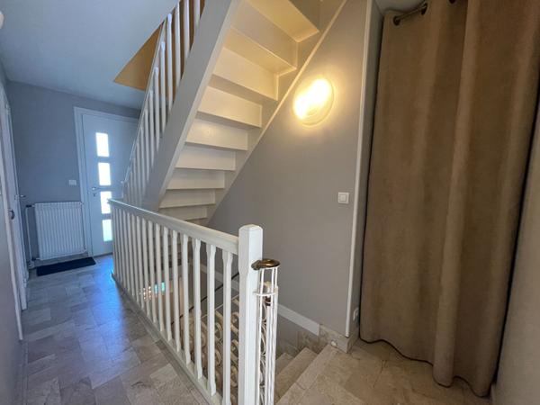 Maison Basse Goulaine 10 pièce(s) 183 m2 - VENTE INTERACTIVE