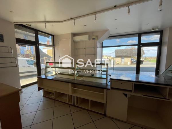 Local commercial de 200 m2 avec emplacement stratégique