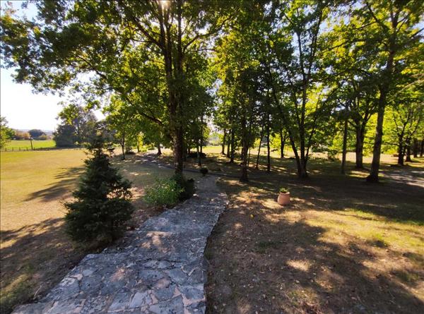 Maison à vendre |  Le Fleix |  6 pièces | 180 m²