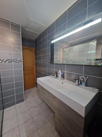 Maison coup de cœur demi niveau sans travaux