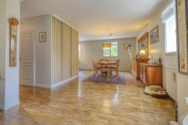 Nantes, duplex 134 m² avec jardin sur les bords de l'Erdre