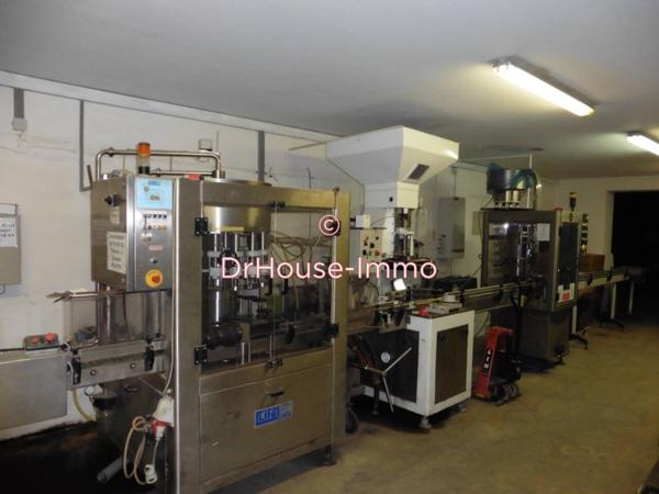 Bien immobilier à vendre 8 pièces de 250 m²