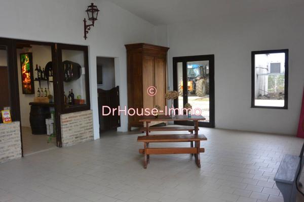 Bien immobilier à vendre 8 pièces de 250 m²